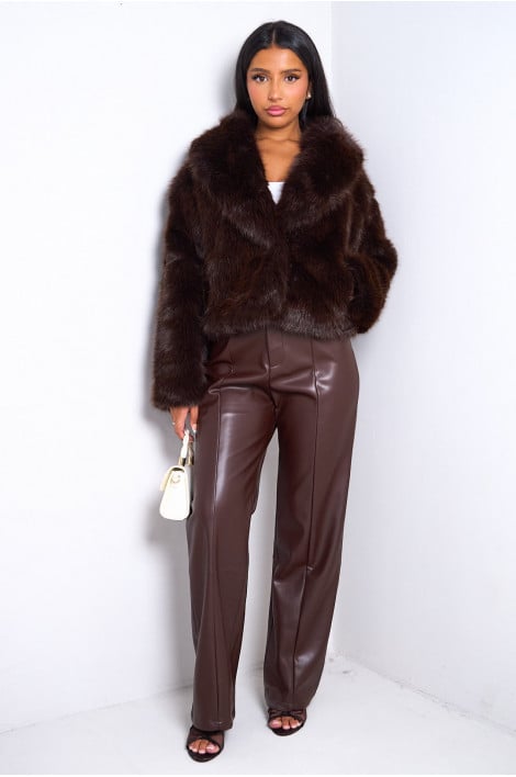 Manteau court en fourrure