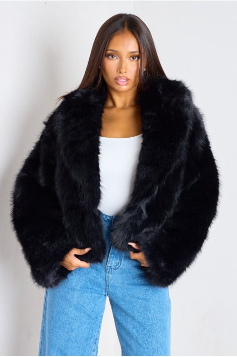 Manteau court en fourrure